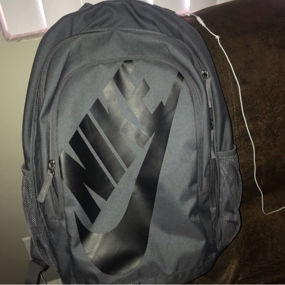 Backpack Nike - Picture 2 of 3